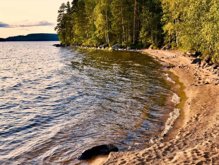 Ensimmäisen kortin atl teksti
